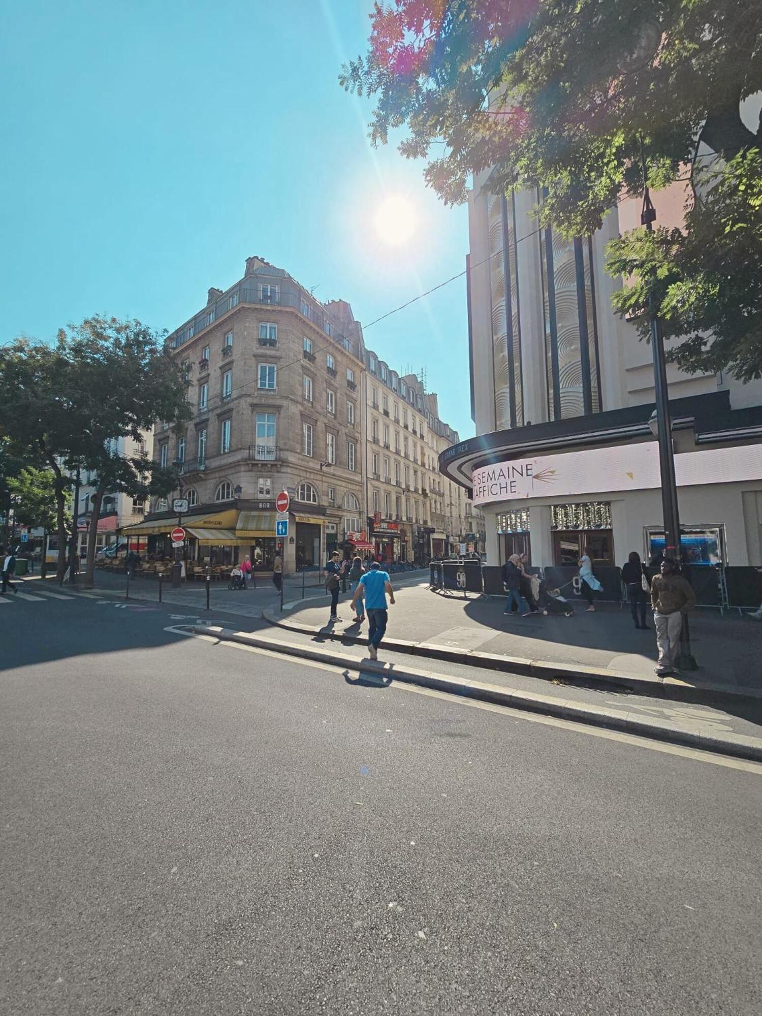 Studio Grand Rex Paris Exterior foto